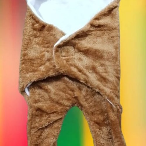 মায়ের কোলে ঘুমানোর মতো নরম আর নিরাপদ অনুভূতি।